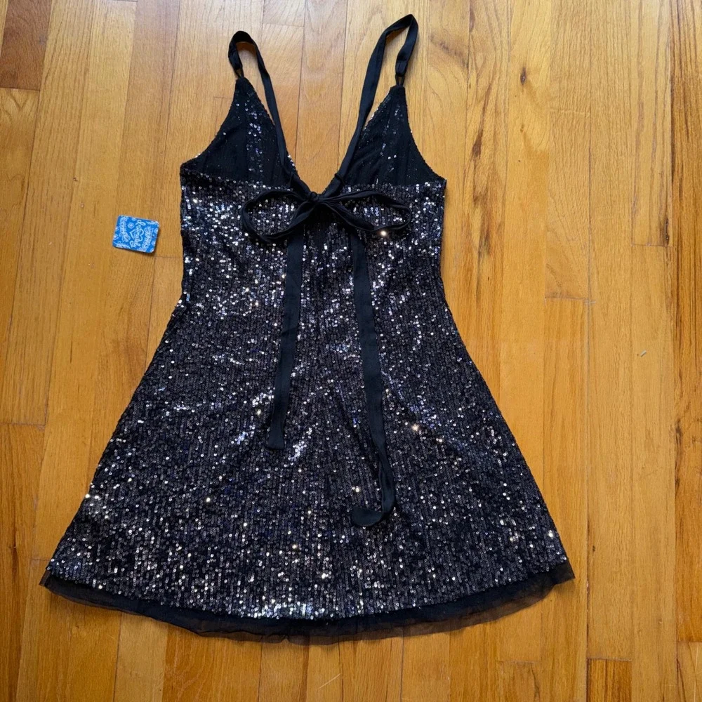 NEW Free People Intimately Sequin Mini Dress Black V-Neck S Glam A-line Cocktail